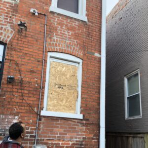 Emergency board Up Leesburg Virginia Storefront Window Door Break In Burglary Accident Commercial Residential Glass Replacement